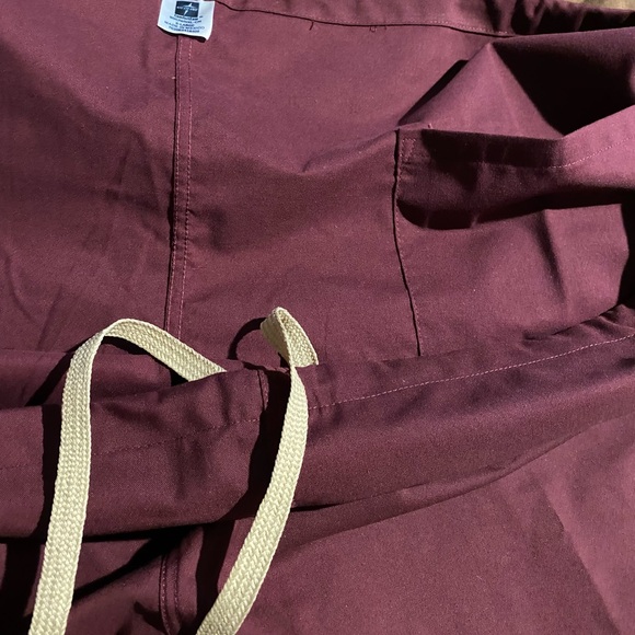 ComfortEase Style 900 Reversable
Scrub Pants Drawstring Waist Unisex - 
Wine XL - Picture 4 of 9